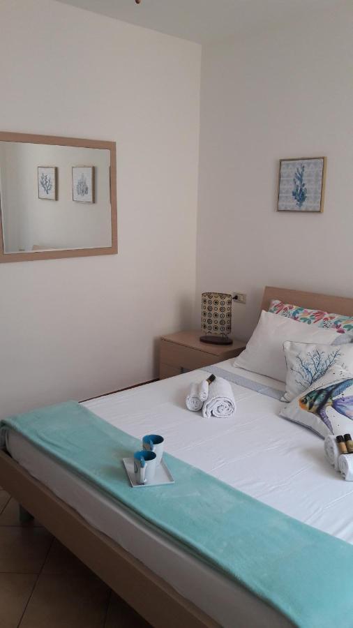 La Dimora Felice Apartment Marmi Ngoại thất bức ảnh
